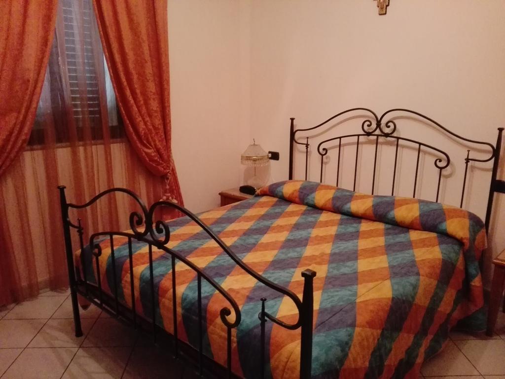 Hotel Ponte San Vittorino Assisi Bagian luar foto