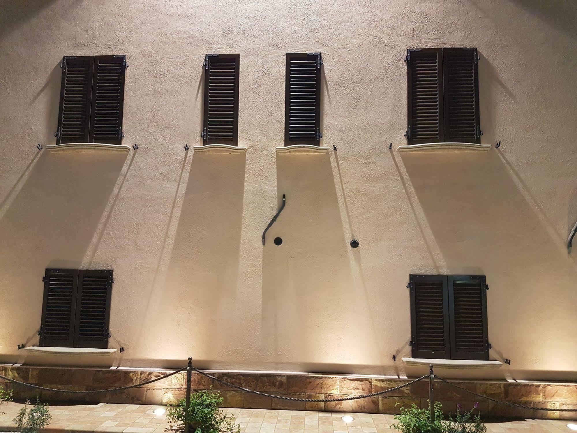 Hotel Ponte San Vittorino Assisi Bagian luar foto
