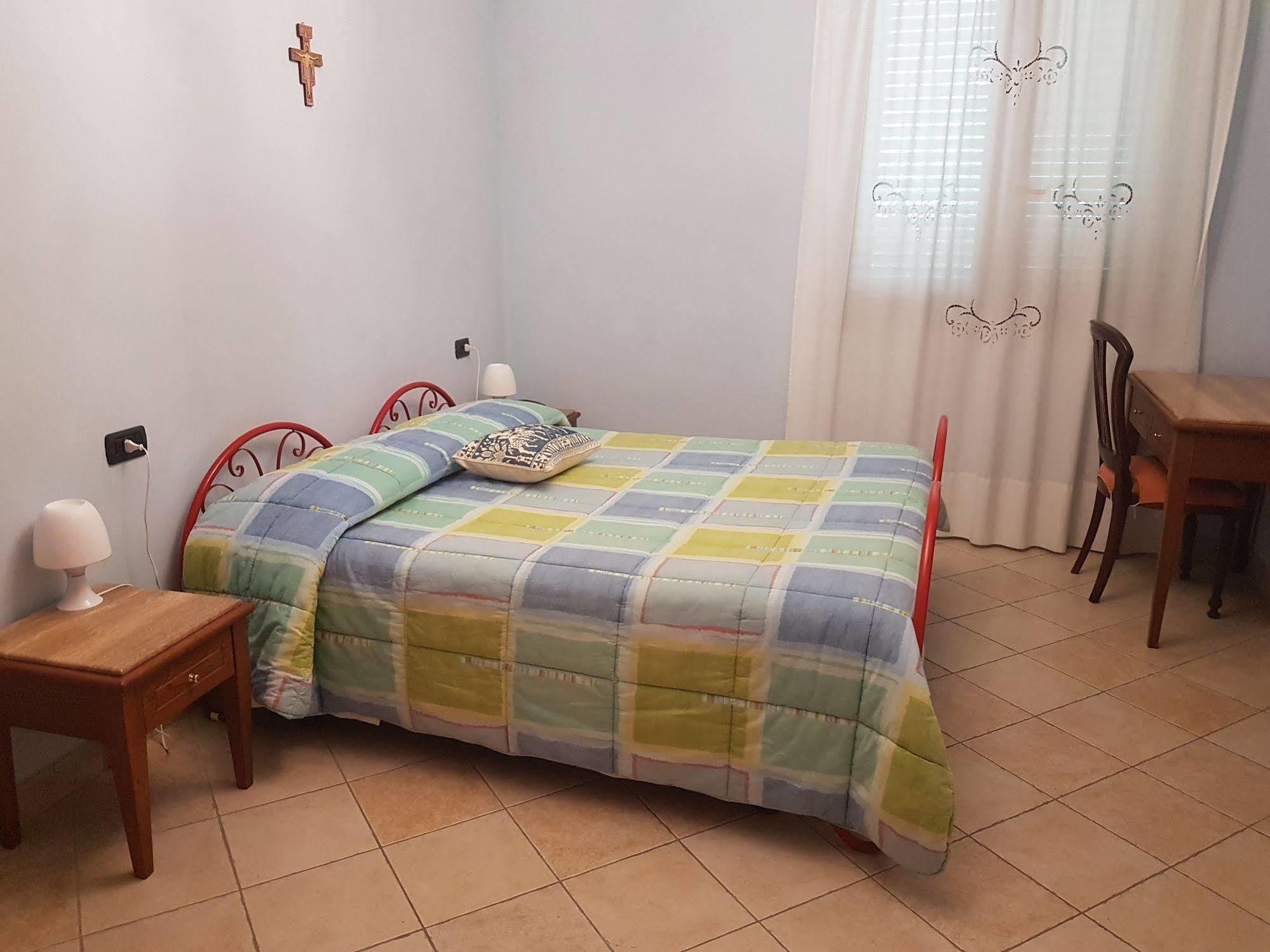 Hotel Ponte San Vittorino Assisi Bagian luar foto